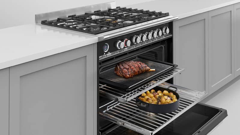 fisher-paykel-range-OR30SCG6B1-open-right-angle-view.jpg